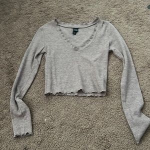 Mauve V neck crop top